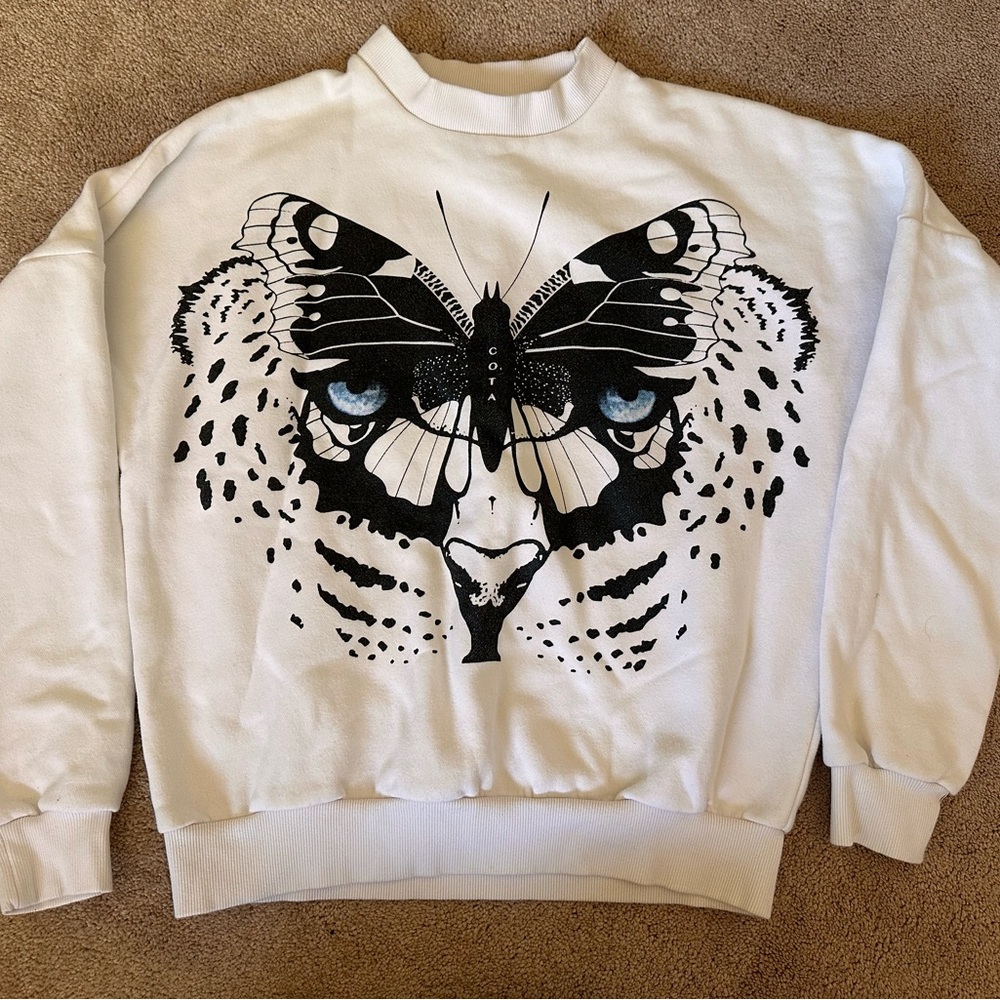 Jonny COTA - White Sweatshirt with Butterfly Leopard Design
